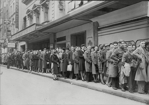 1408036278993_wps_3_Que_outside_the_Empire_th_0